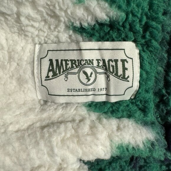 American Eagle Green/Blue Plaid Tree Throw 50 x 60 - Picture 4 of 13